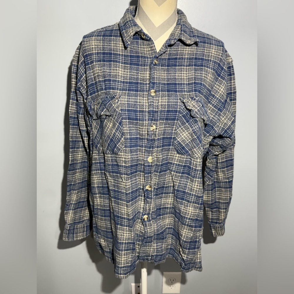 Utility Men's Casual Blue and Cream Plaid Shirt